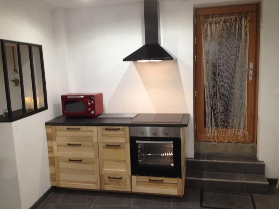 Сasa de vacaciones Authentique Maison De Pecheur Entre-terre & Avec Un Poele A Bois A Disposition *